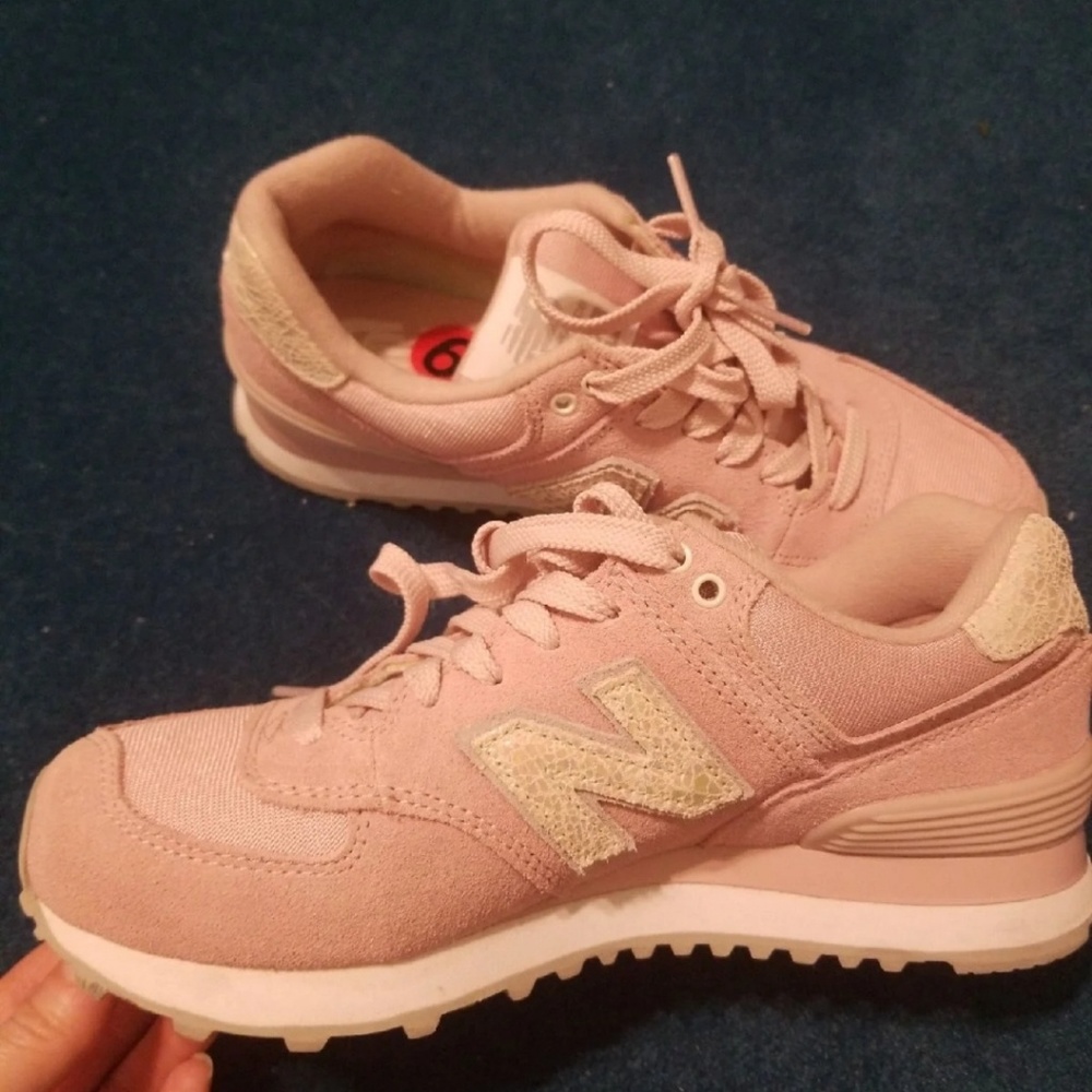 New balance gym shoes